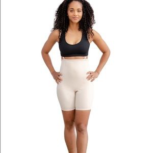 Postpartum recovery support garment